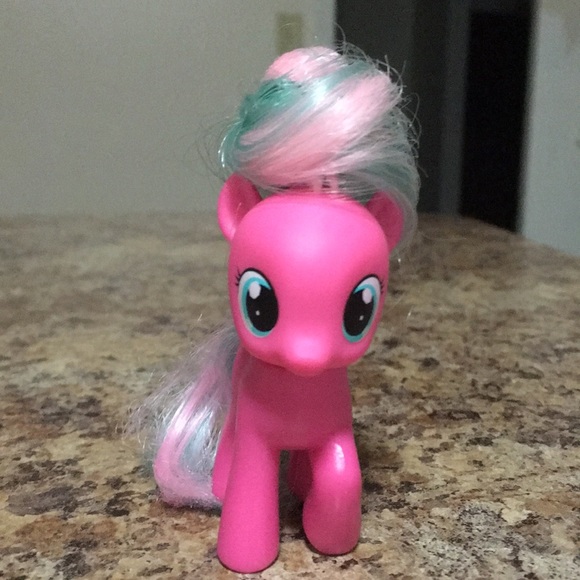 My Little Pony Other - My little pony figure